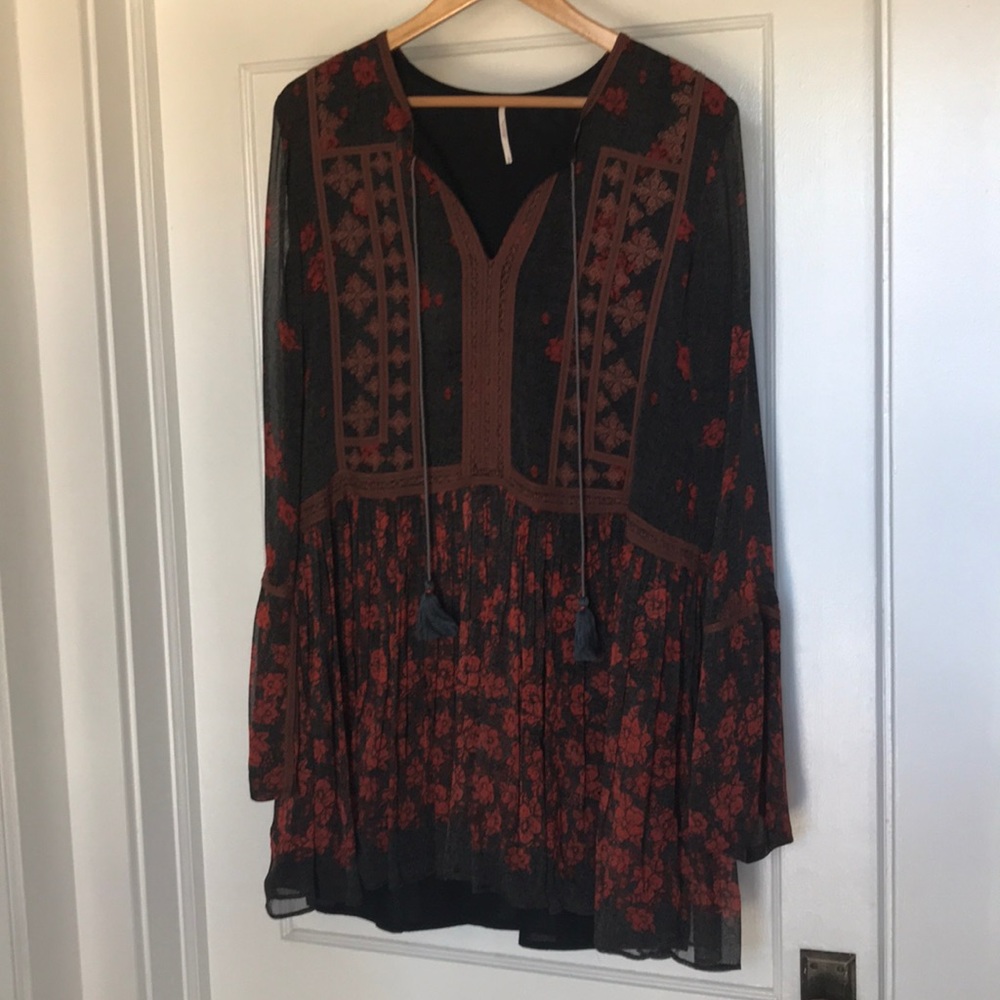 NWOT free people bell sleeve dress size large